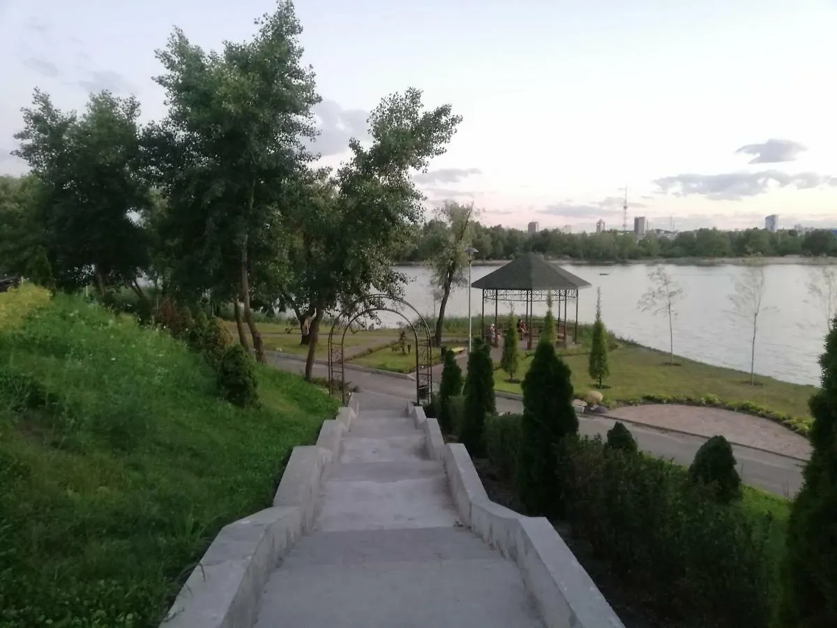 فندق Obolonsky كييف 0*,
